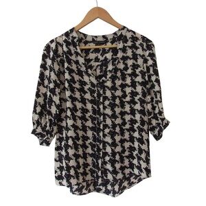 Dora Landa Black Cream Silk Blouse XS Button Down 3/4 Sleeves Geometric Office